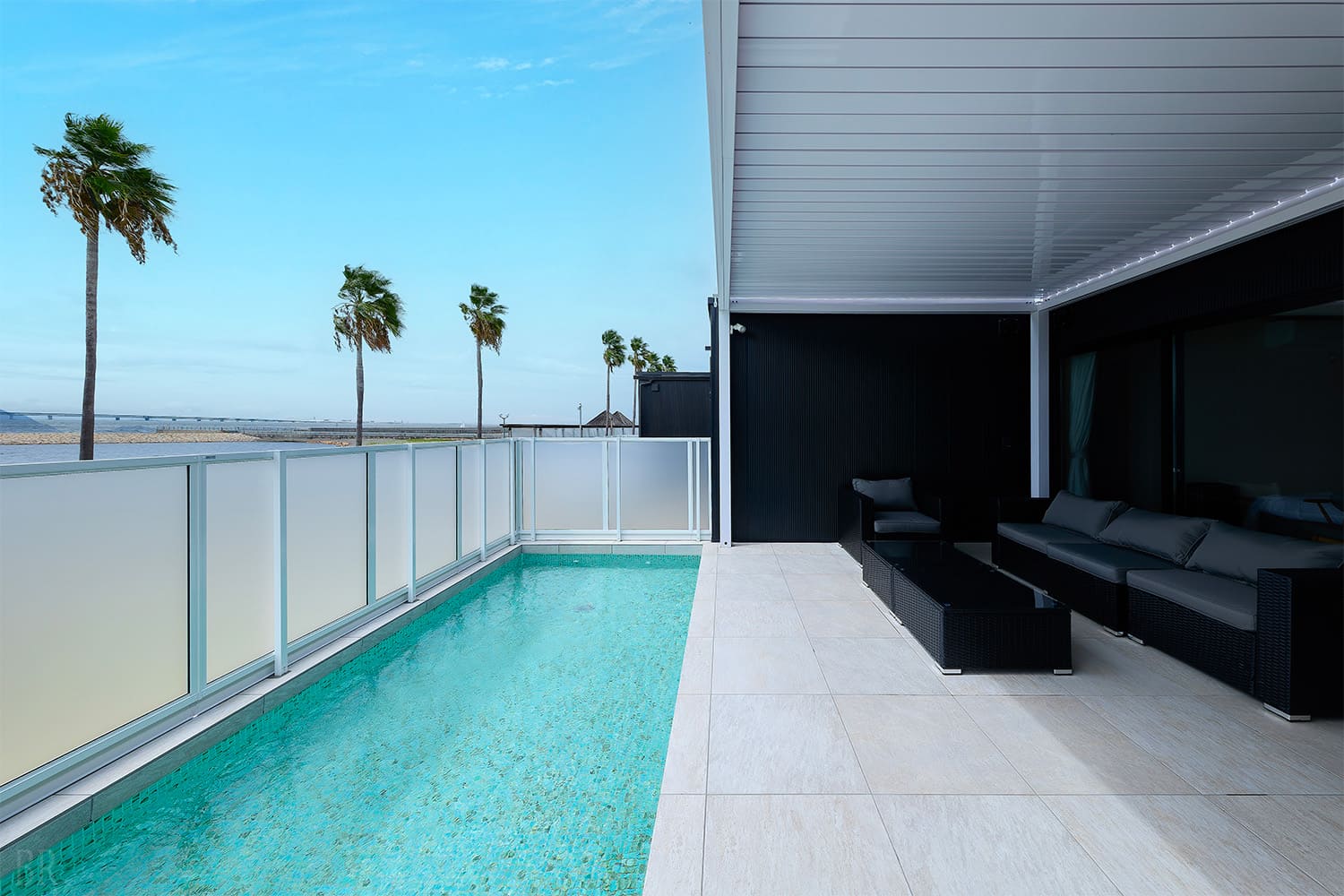 Water Play in the Private Pool